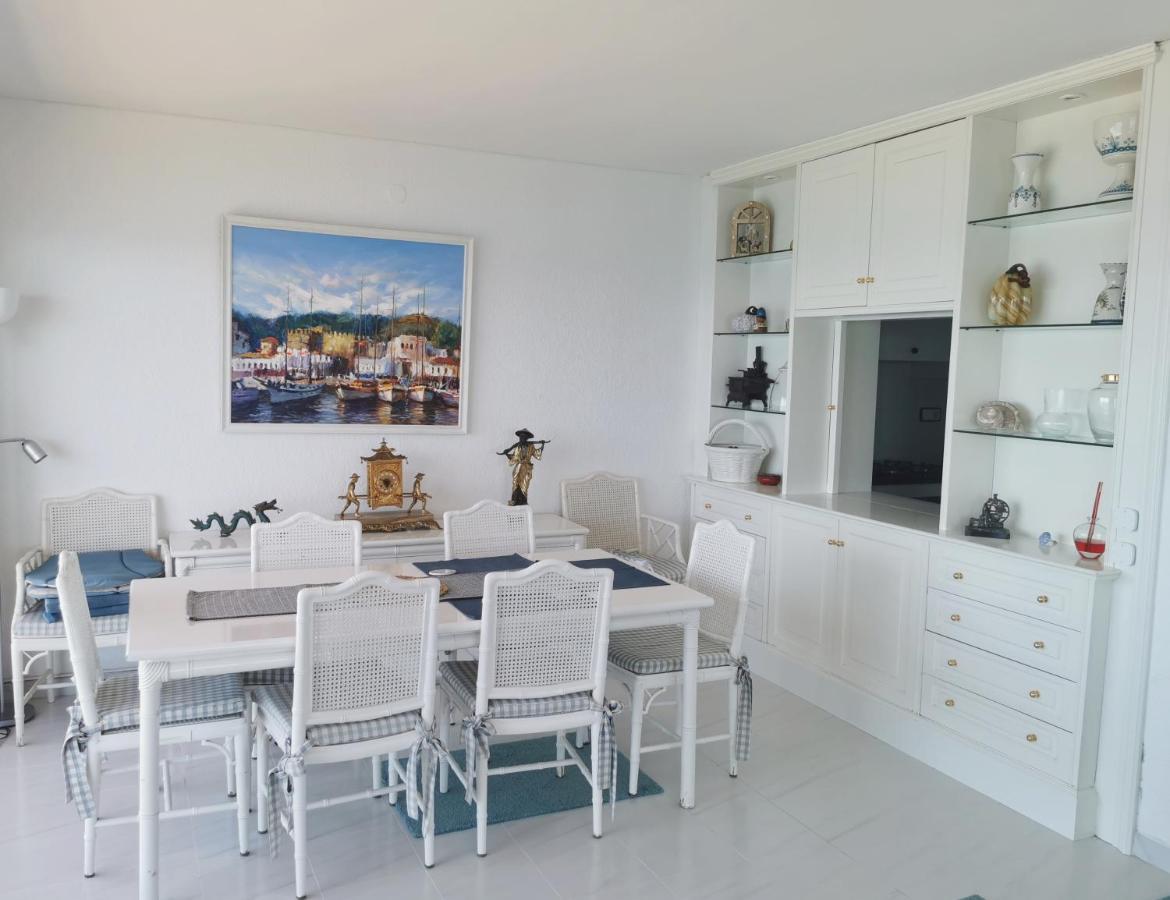 Spacious Seafront Apartment Platja d'Aro Zewnętrze zdjęcie